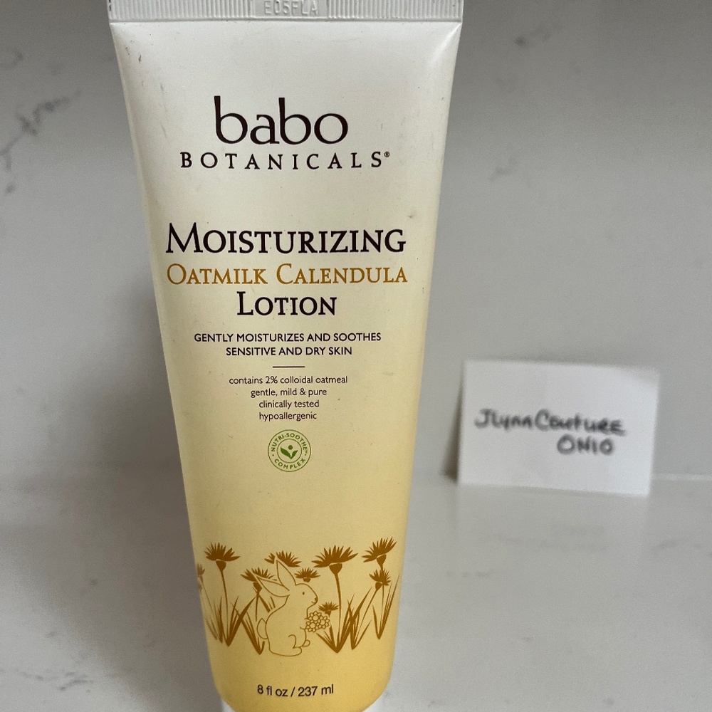 NEW Babo Botanicals Moisturizing Baby Lotion, Oat Milk & Calendula Baby